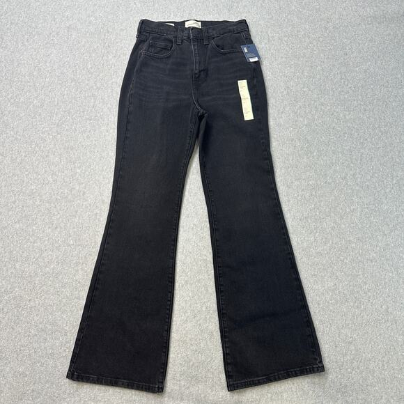 Universal Thread Jeans Women Black High Rise Flare Leg Stretch SZ 2 Short Pants - Picture 1 of 11